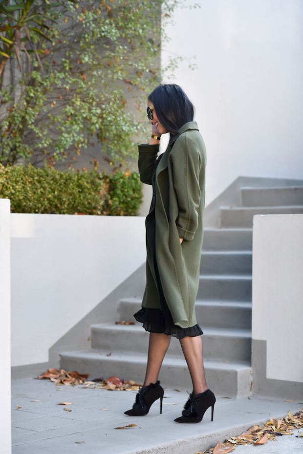 olive-and-black-3